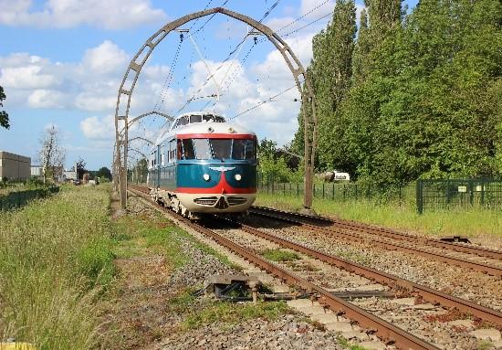 Presentatie door eigen leden.