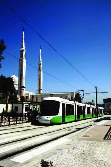 Trams in Noord Afrika, Exotisch en modern