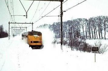 13:30 uur Buitenpost, Het spoor tussen Leeuwarden en Heerenveen