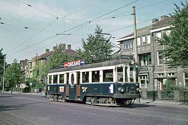 Blauwe en Gele Trams rond Leiden