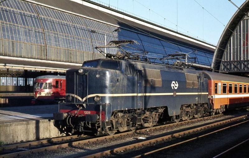 Nederlandse Spoorwegen in de jaren &prime;70 en &prime;80