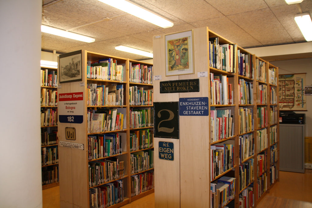 Wijziging avondopening winkel en bibliotheek