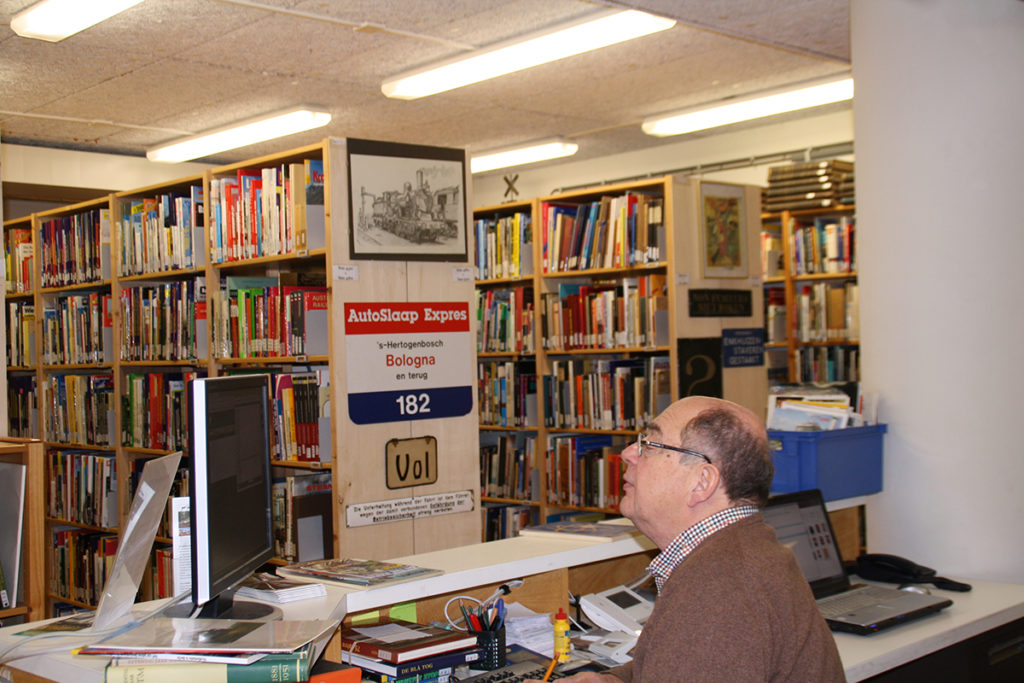 Bibliotheekopening (12 – 16 uur )